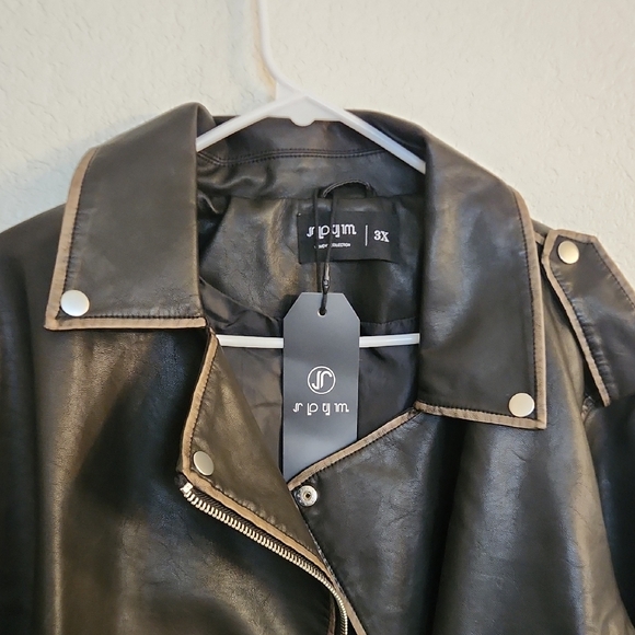 S P Y M Womens Worn Effect Faux Leather Jacket, Faded Moto Biker Coat with Belt - Picture 4 of 10